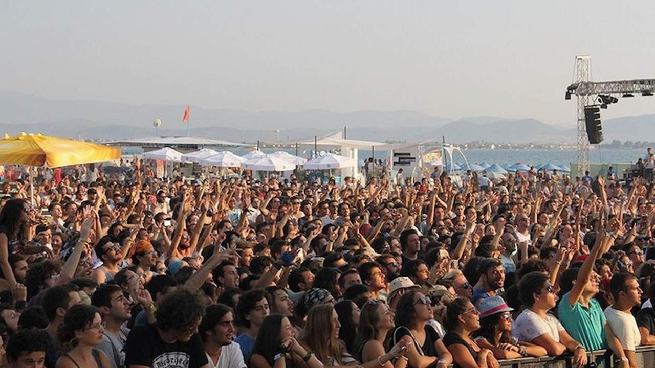 Balıkesir'de Zeytinli Rock Festivali iptal