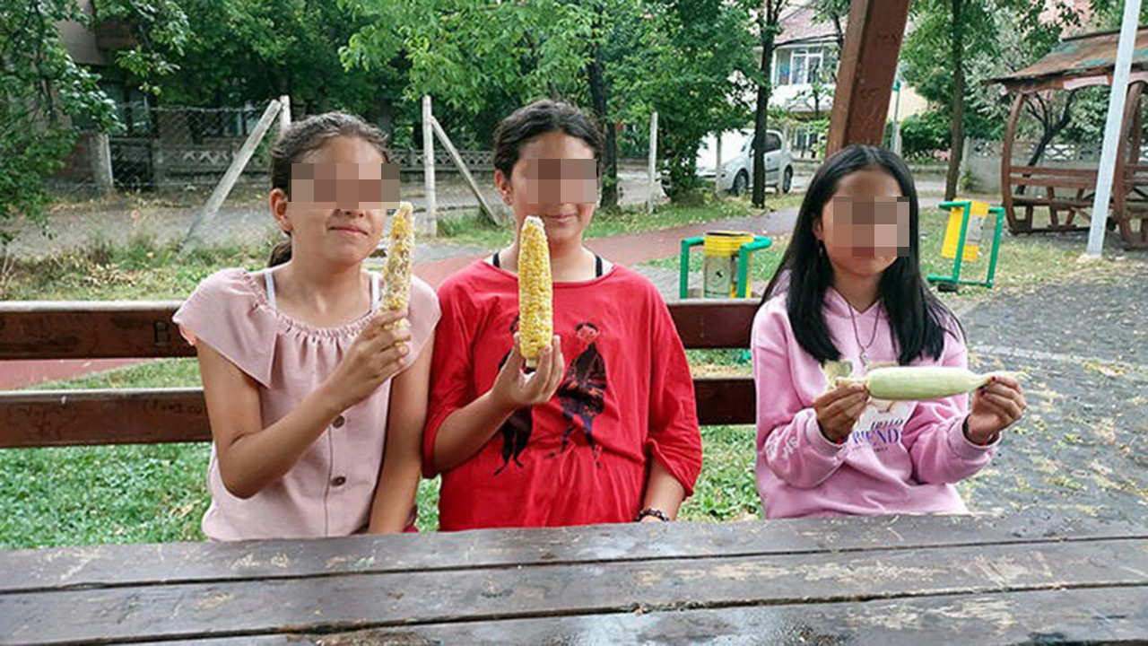3 tane mısır için 3 kız çocuğuna tekme tokat dayak!