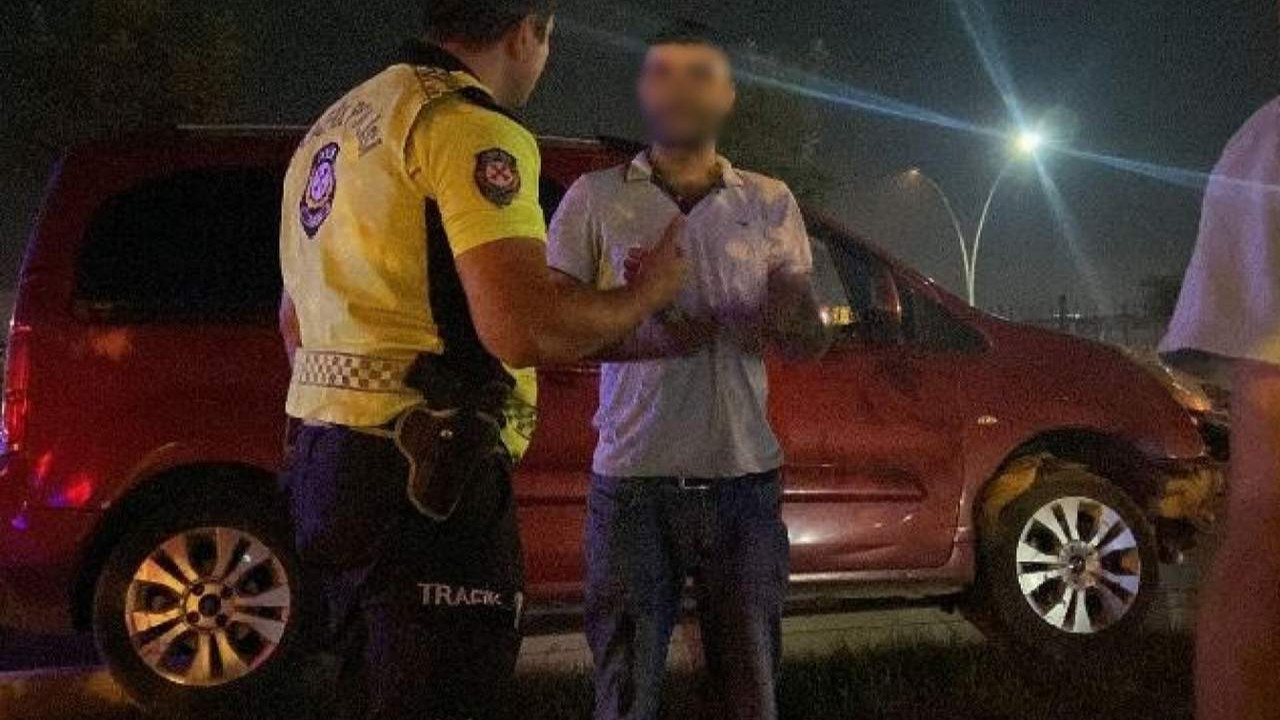 Alkollü sürücü polisi isyan ettirdi: ''Boynumu kes, üflemem!''