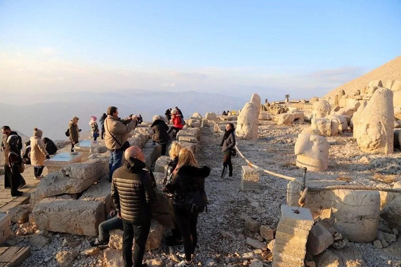 Nemrut Dağı'nın ziyaretçi sayısı arttı - Resim: 1