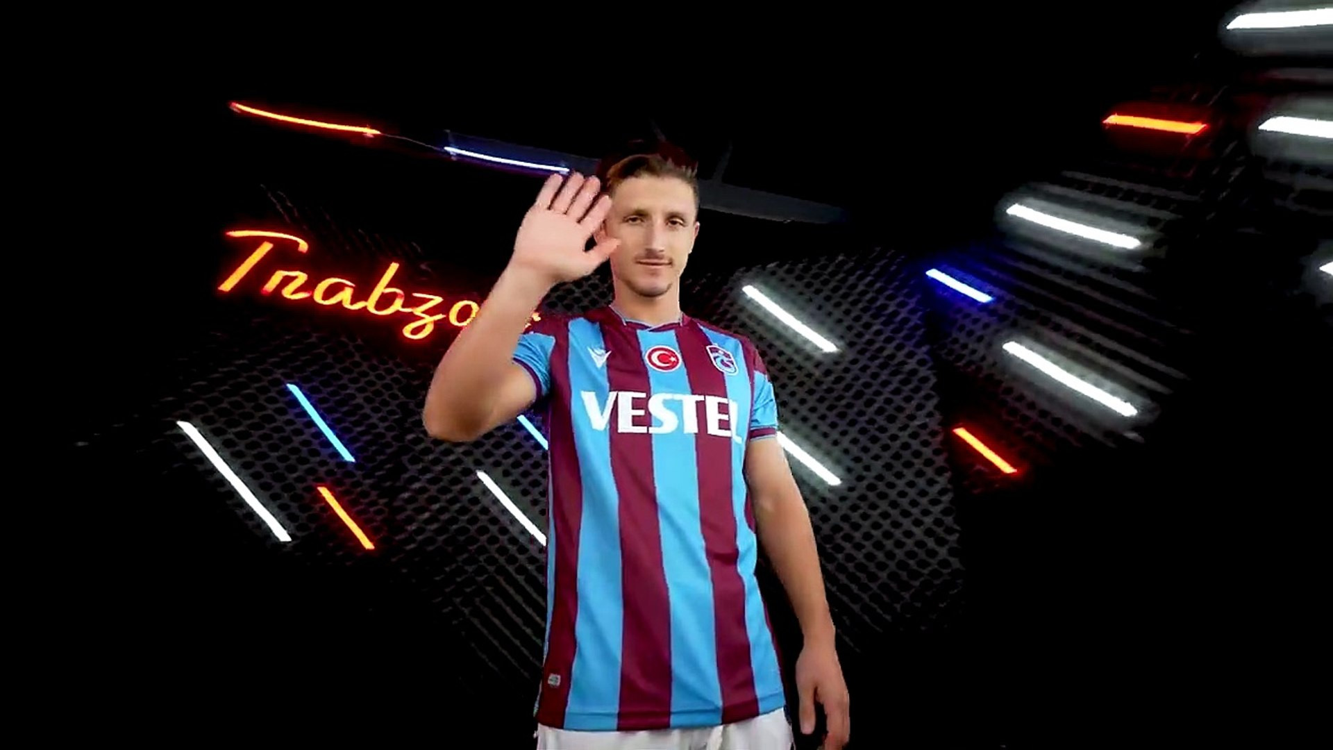 Trabzonspor'dan bir transfer daha! Resmen açıklandı