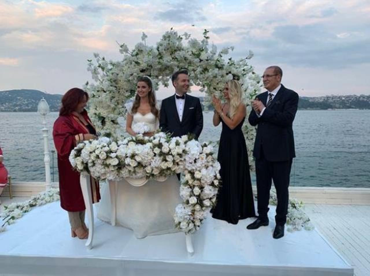 Spiker Pınar Erbaş ile Mehmet Akif Ersoy evlendi - Resim: 1
