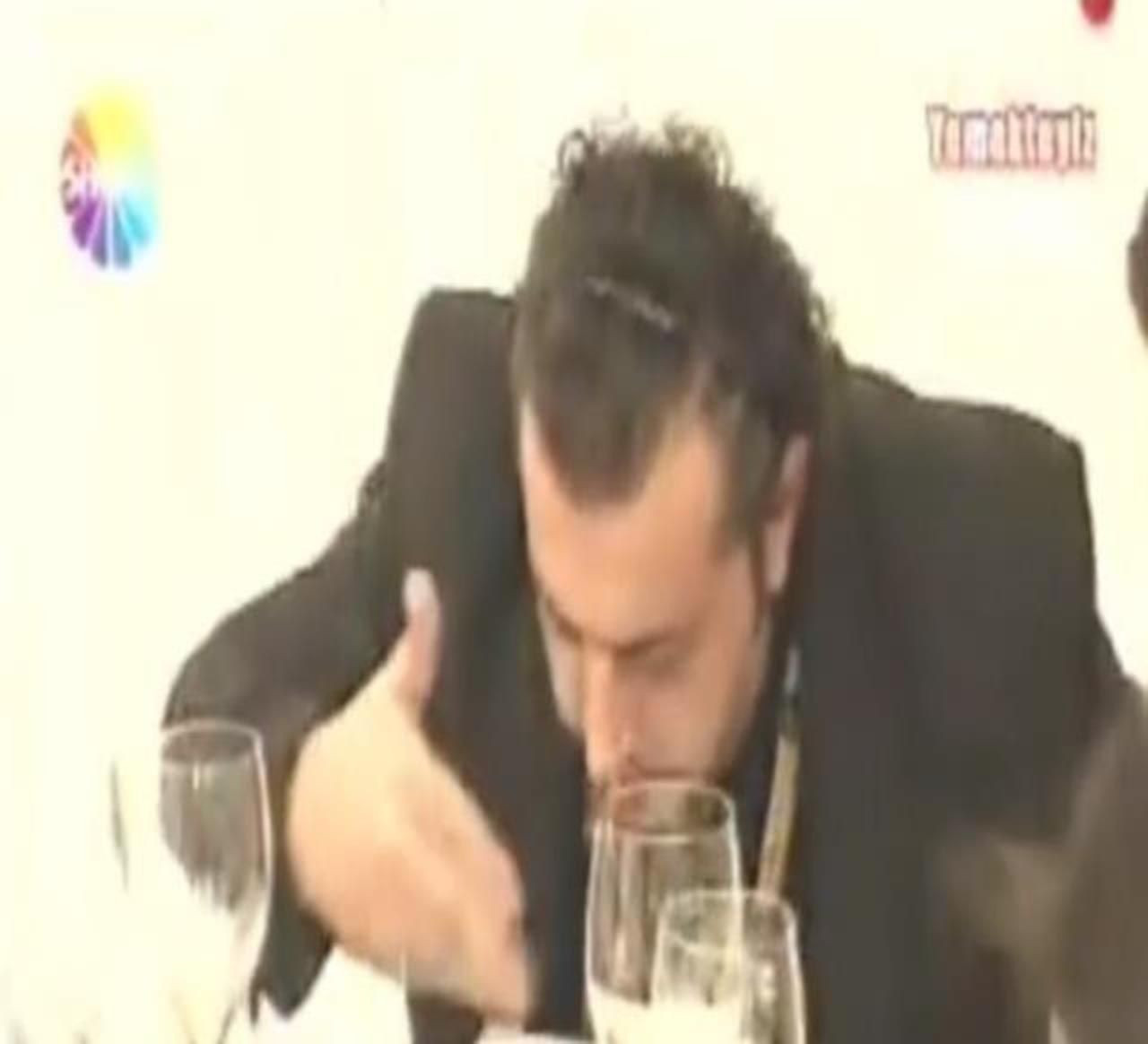 MasterChef'in ünlü şefi Mehmet Yalçınkaya, Yemekteyiz yarışmacısı çıktı - Resim: 4