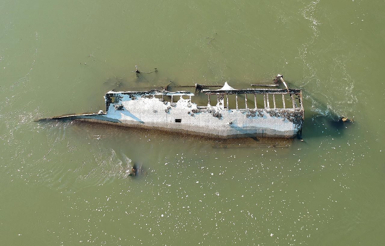 Tuna Nehri'nde 2. Dünya Savaşı'nda batan gemi bulundu - Resim: 2