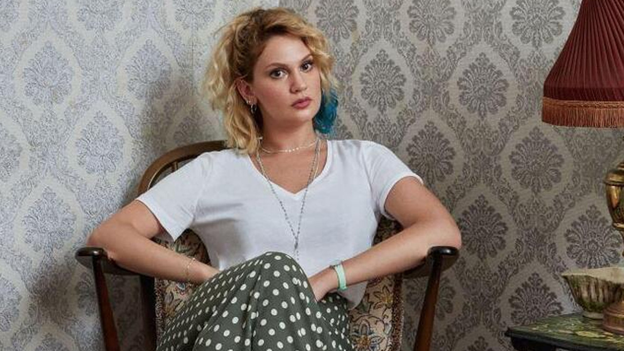 Farah Zeynep Abdullah'tan kötü haber: Partiye gidecekti, hastaneye kaldırıldı