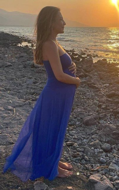 Ünlü oyuncu Burcu Kara'dan hamilelik pozu: ''Ayaklar Banu Alkan...'' - Resim: 4