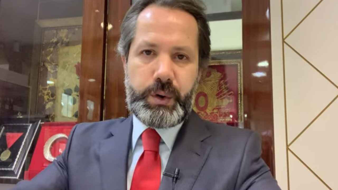 İslam Memiş'ten dolar ve altın için son 24 saat uyarısı
