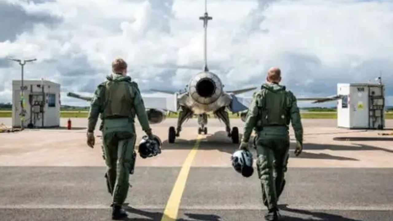 NATO'ya katılmaya hazırlanan İsveç'te pilot krizi!