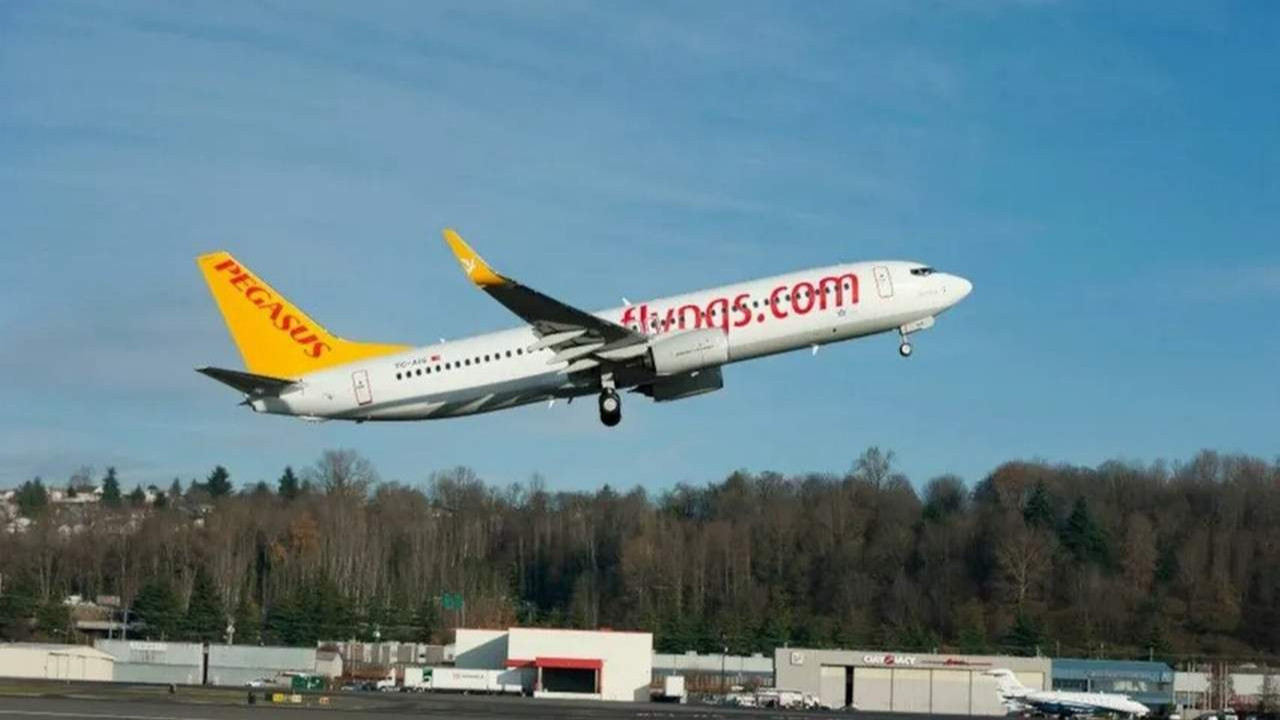 Pegasus'un yolcu uçağında sefer iptal ettiren şaka