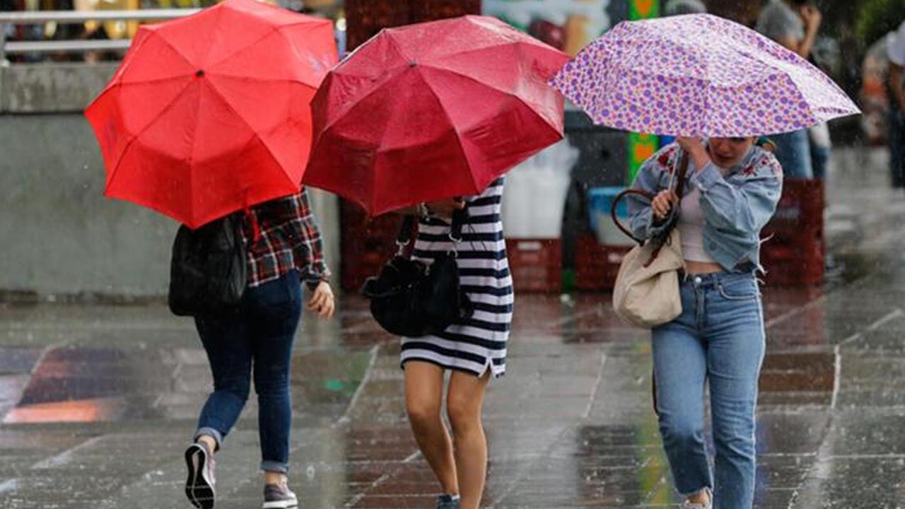 Dikkat Meteoroloji uyardı: Birçok ilde sağanak yağış bekleniyor