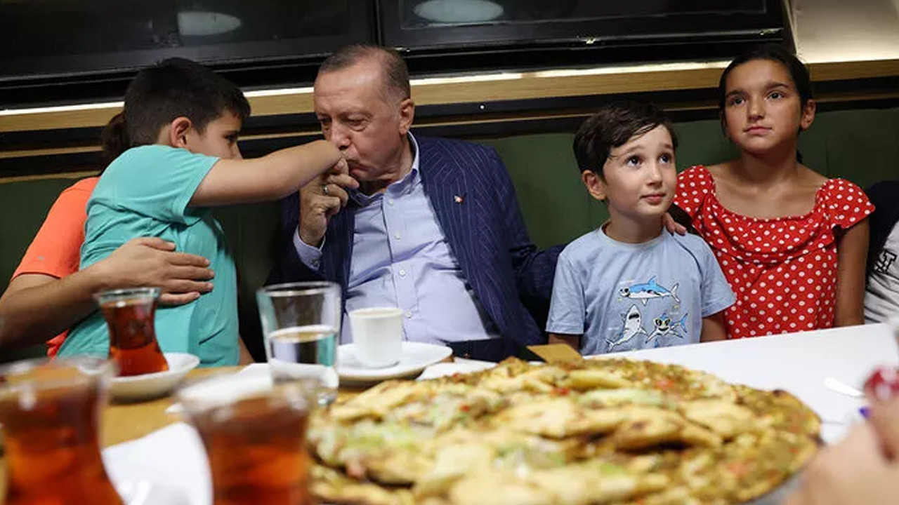 Erdoğan'dan sürpriz ziyaret: Çay içip sohbet etti