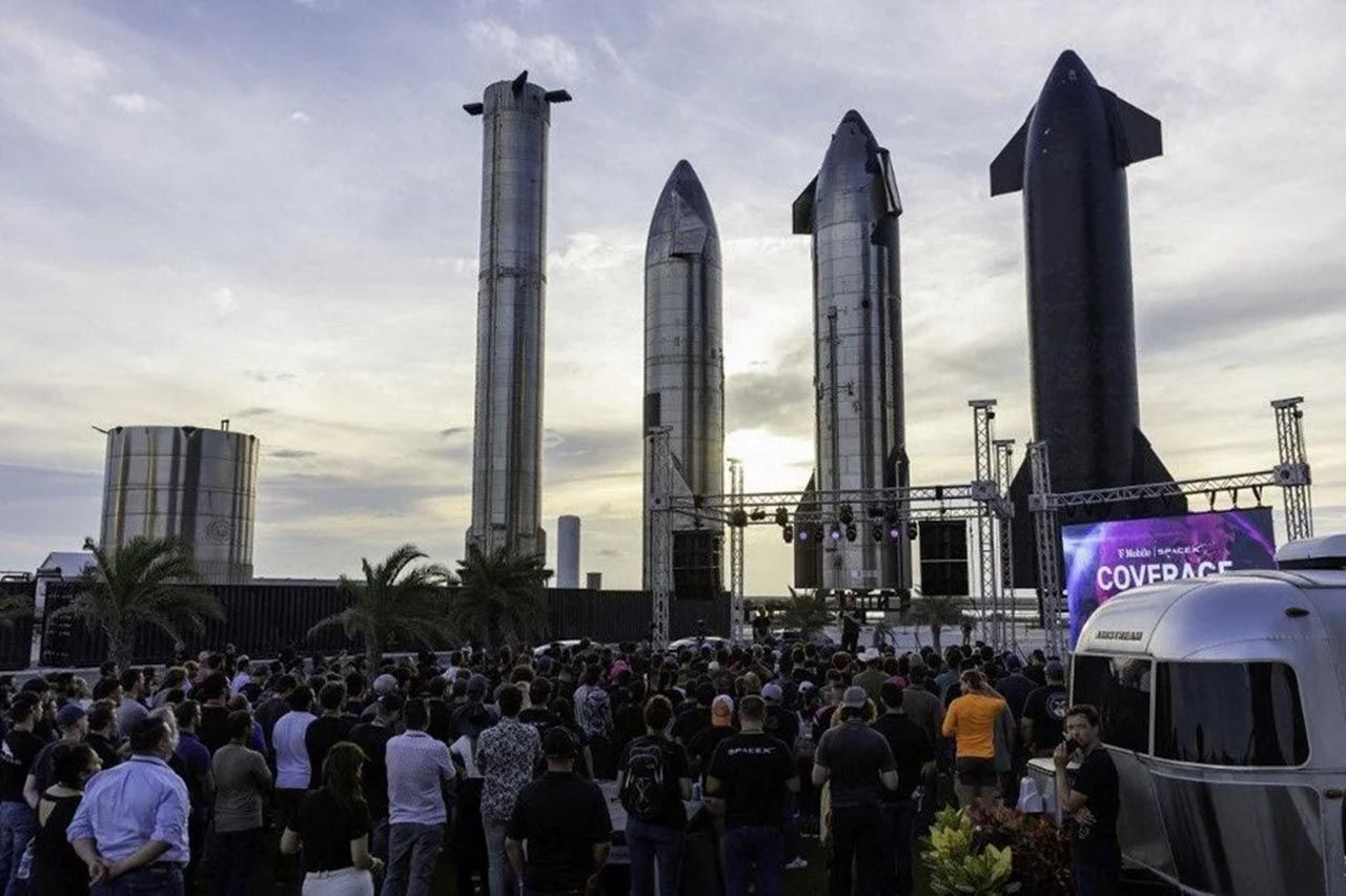 Elon Musk ile NASA'dan 1.4 milyar dolarlık anlaşma