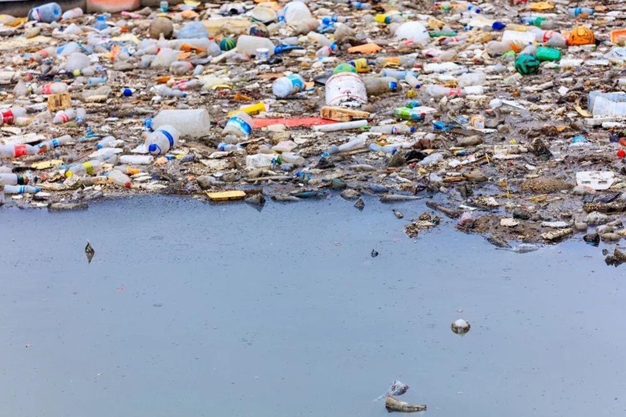 Yüzen çöp denizinde hangi ülkelerin payı var? İşte denizi en çok kirleten ülkeler - Resim: 1
