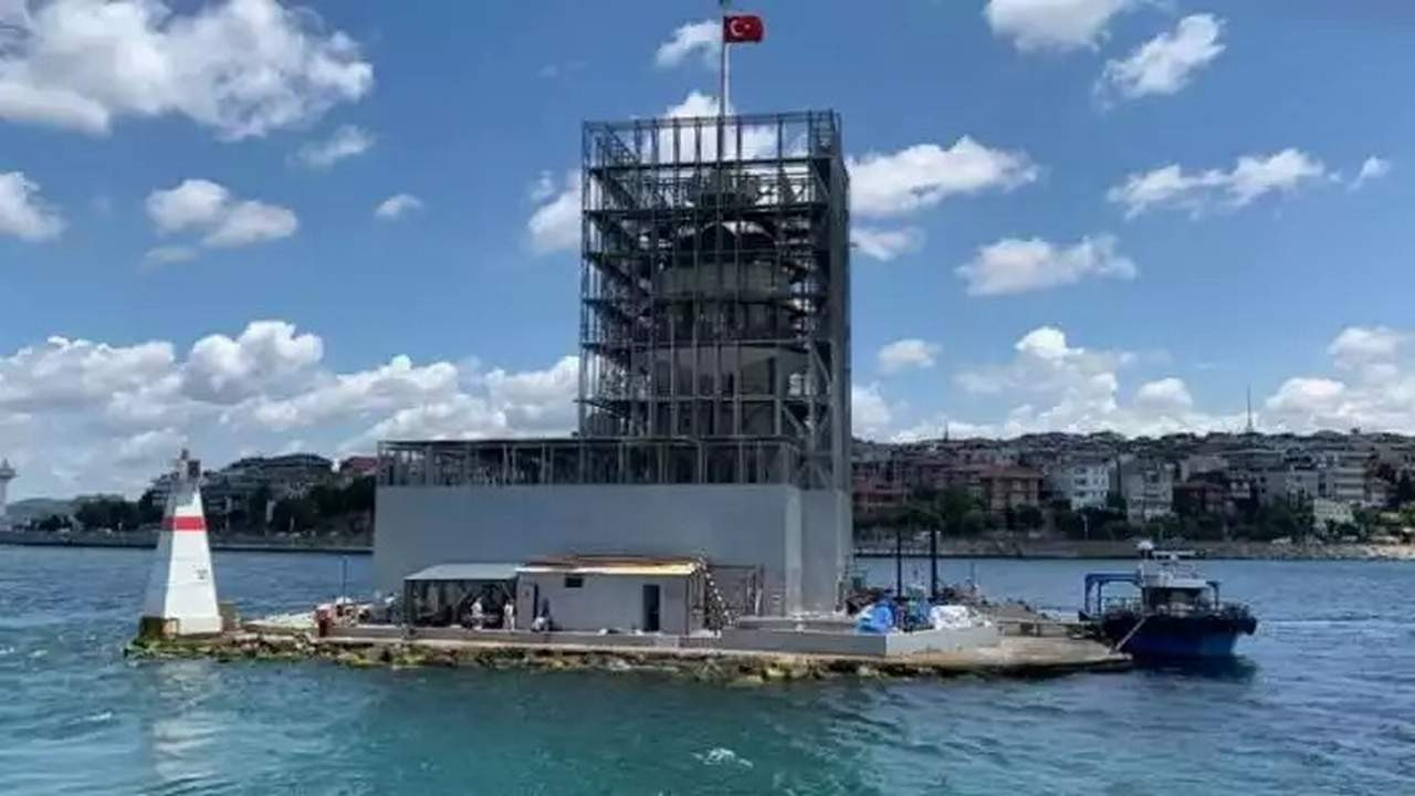 İstanbul'un incisi Kız Kulesi'ne ne oldu ?