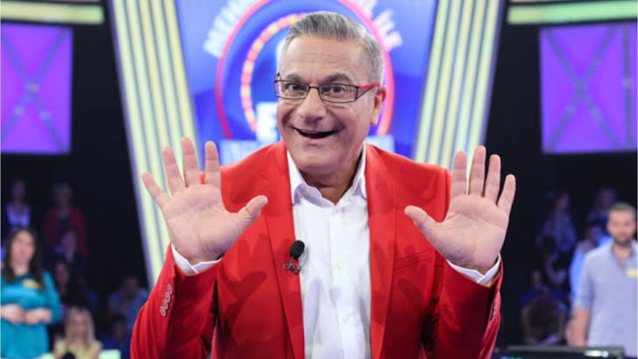 Mehmet Ali Erbil'den Ece Ronay'a suç duyurusu