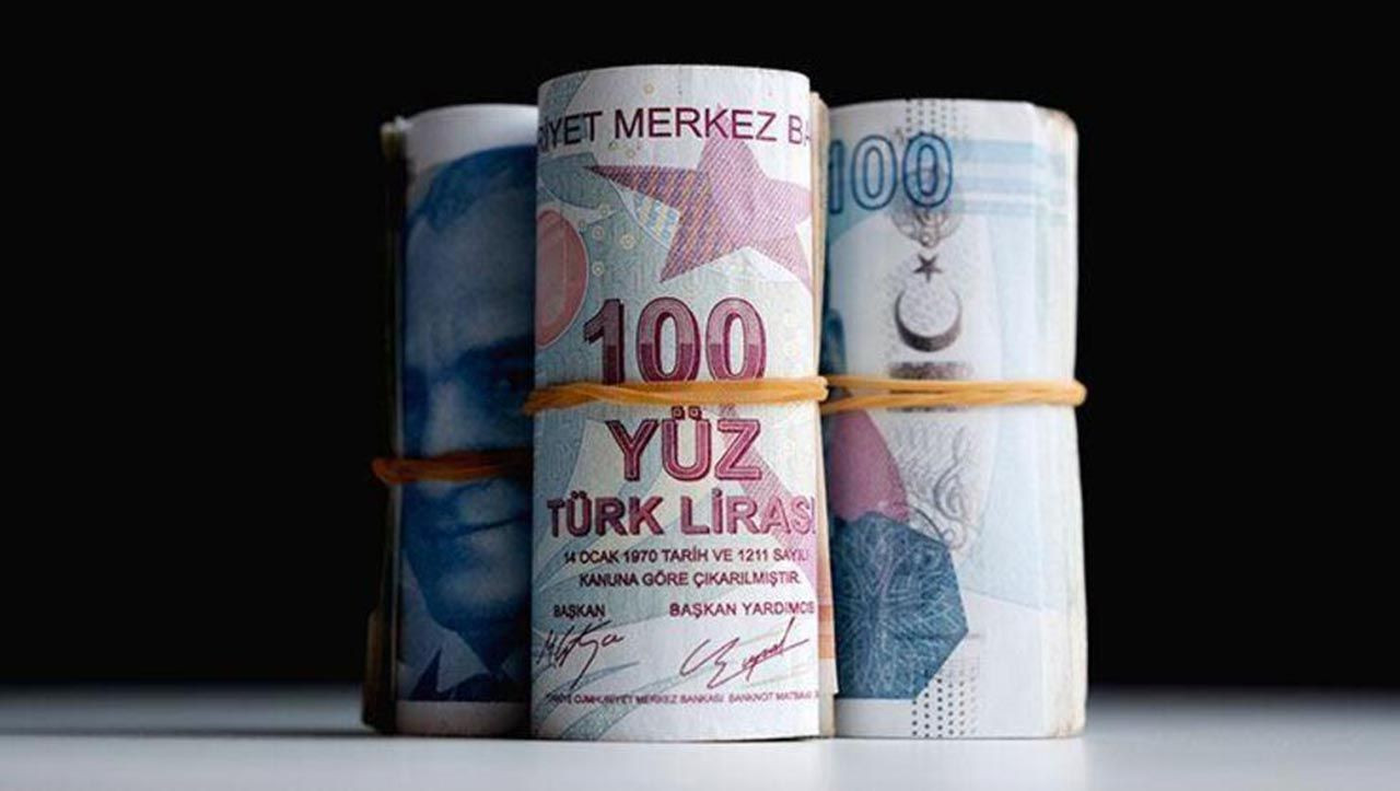Memur ve emekliye şimdiden zam göründü: İşte olası tahminlere göre yeni maaşlar - Resim: 1