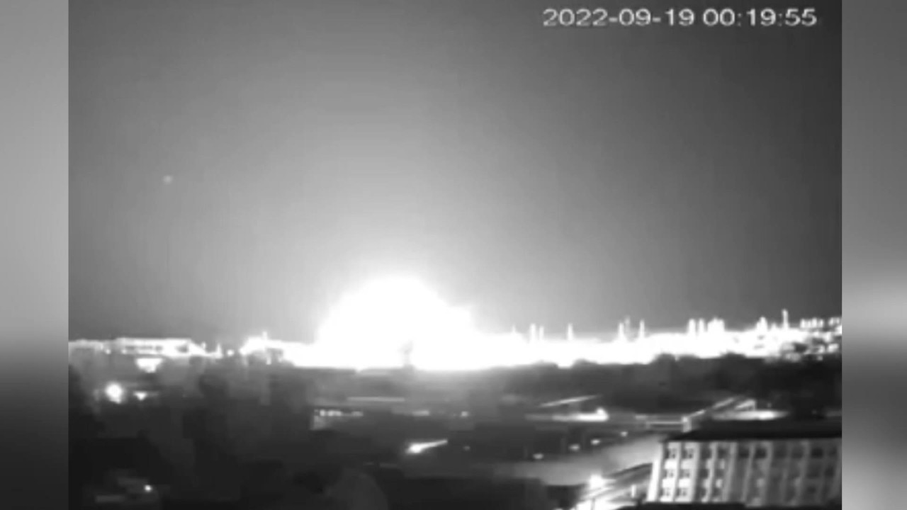 Rusya ateşle oynuyor! Nükleer santral alanı bombalandı