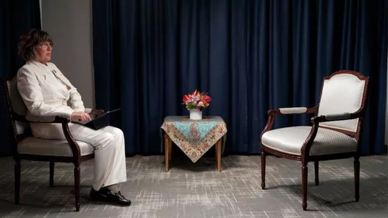 İran Cumhurbaşkanı ile röportaj öncesi ''başörtüsü'' krizi