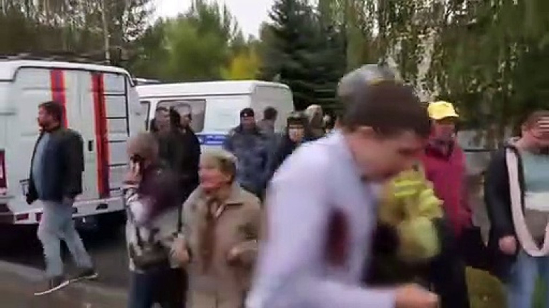Rusya'da okula kanlı saldırı: 13 kişi öldü, 21 kişi yaralandı
