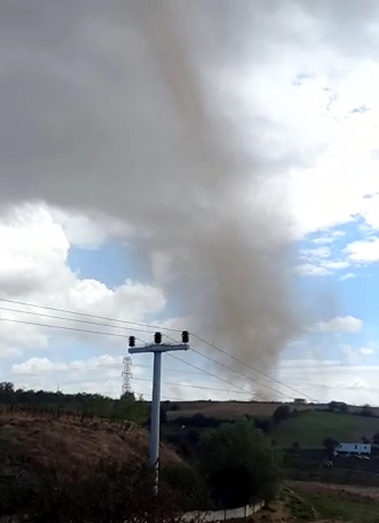 Tekirdağ'da hortum paniği! - Resim: 1