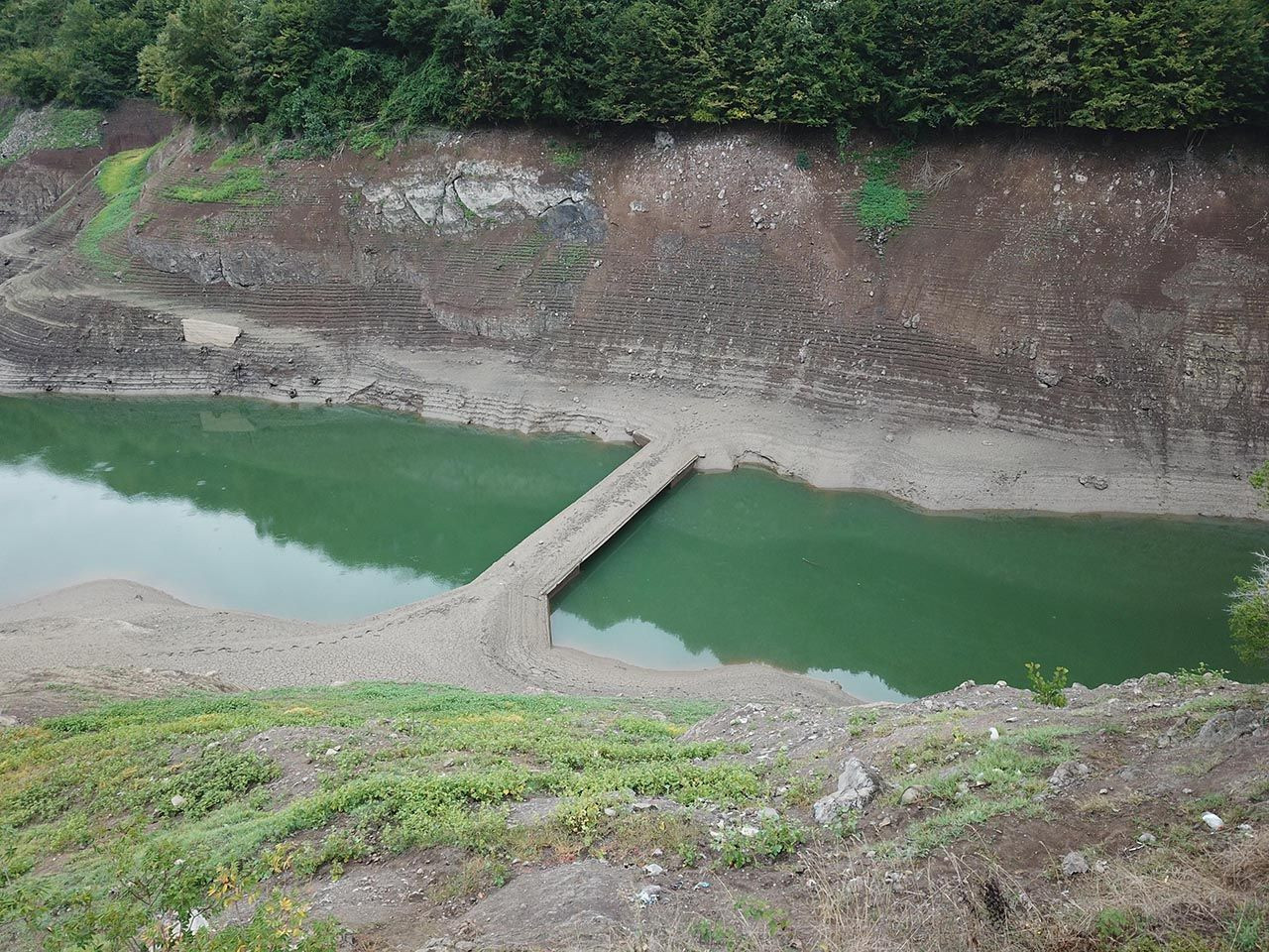 Baraj suları çekilince eski köprü ortaya çıktı - Resim: 2