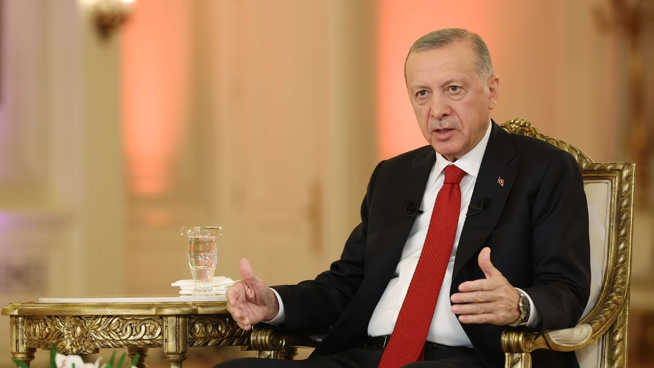 Erdoğan'dan canlı yayına damgasını vuran talimat: ''Köşende gereğini yaparsın''