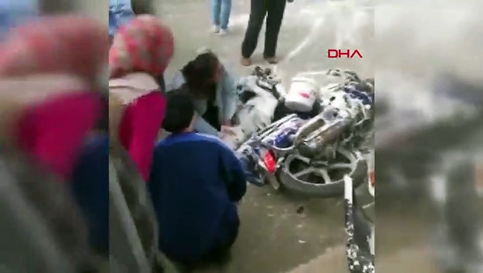 Korkunç motosiklet kazası! Kazada dili boğazına kaçtı!