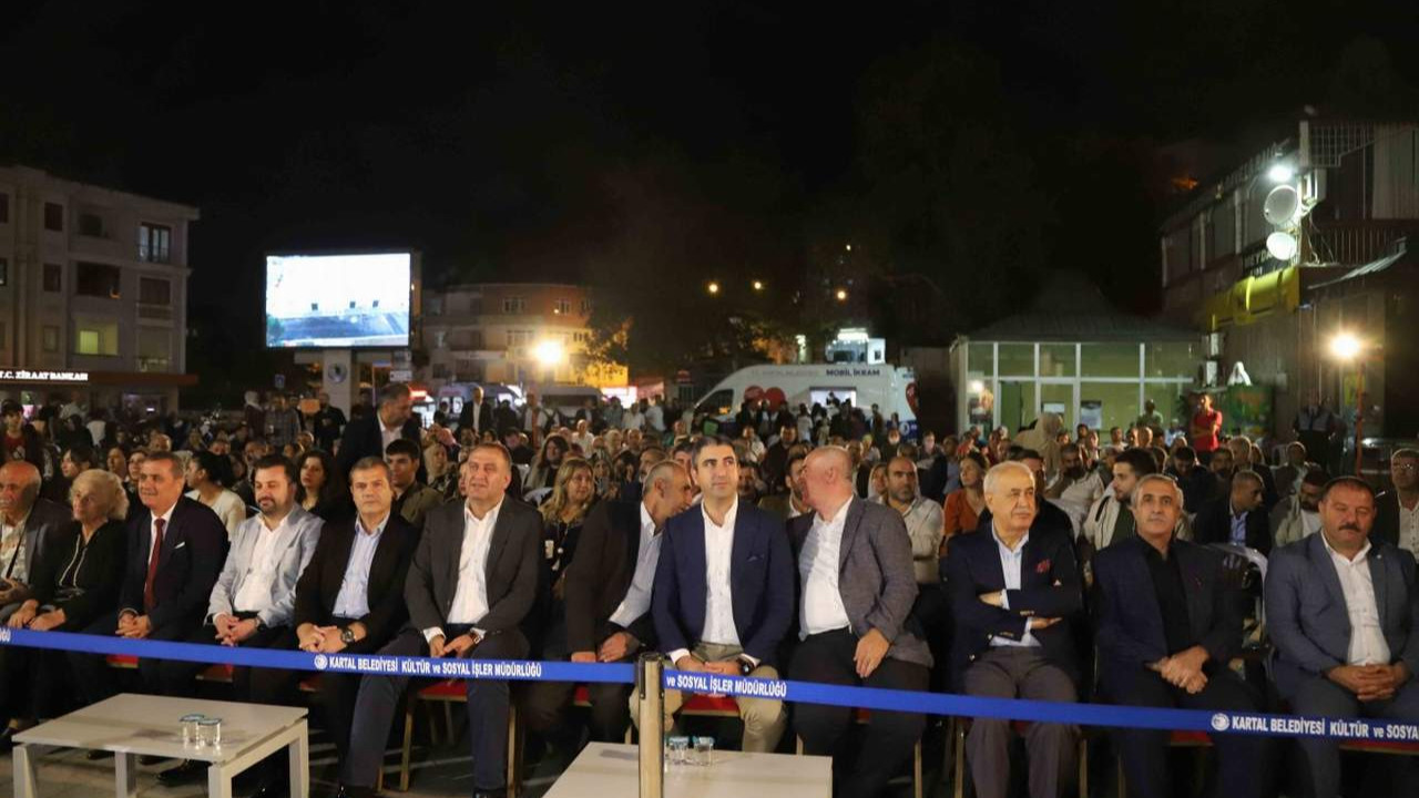 Kartal Belediye Başkanı Yüksel Bitlis Gecesi Şenliği’ne Katıldı