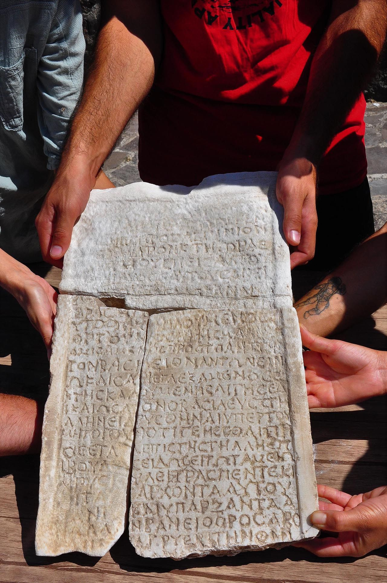 Antik kentte bulunmuştu: 1800 yıllık mermer yazıtların sırrı çözüldü - Resim: 3