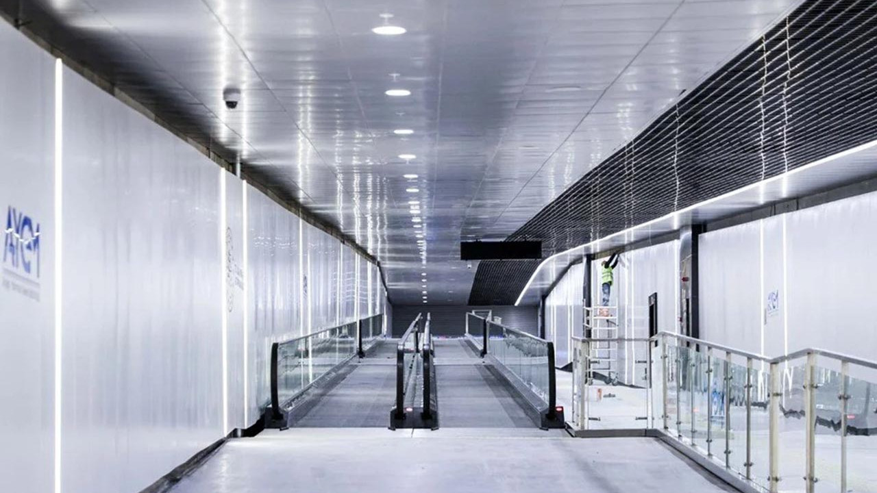 İstanbul'da yeni metro hattı hizmete açıldı