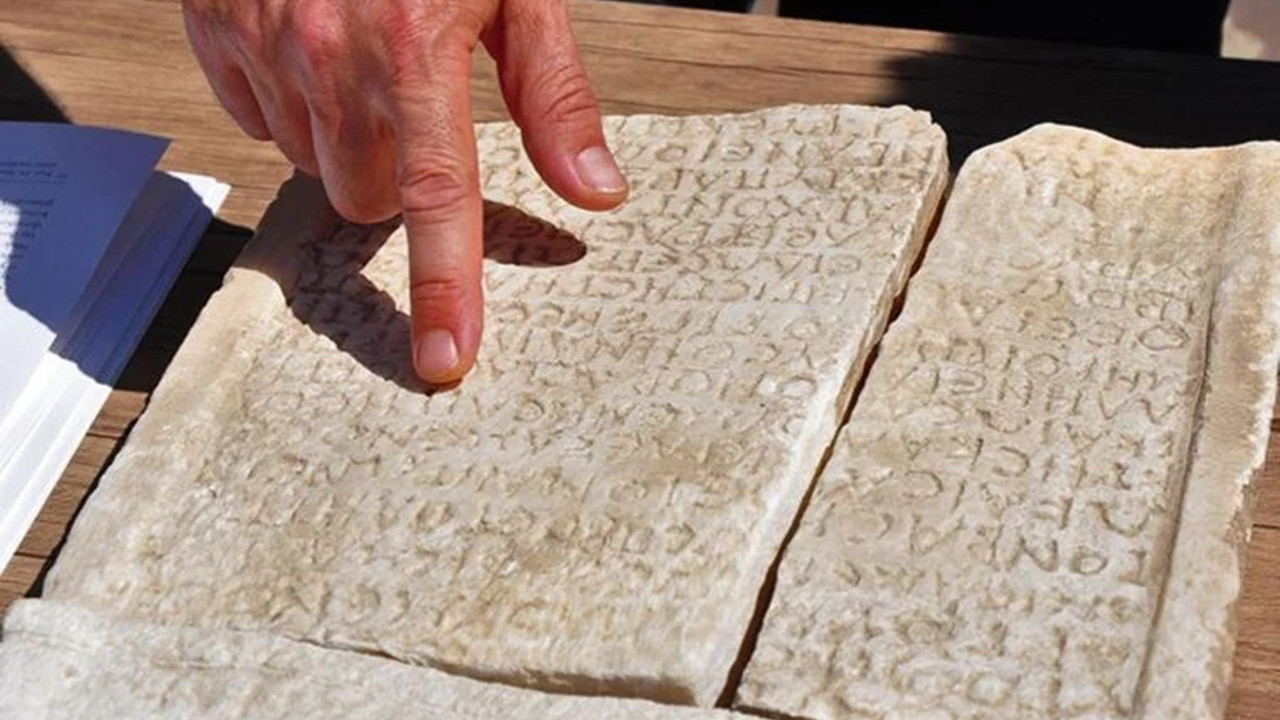 Türkiye'de keşfedilen bin 800 yıllık yazıtın ''sırrı'' ortaya çıktı