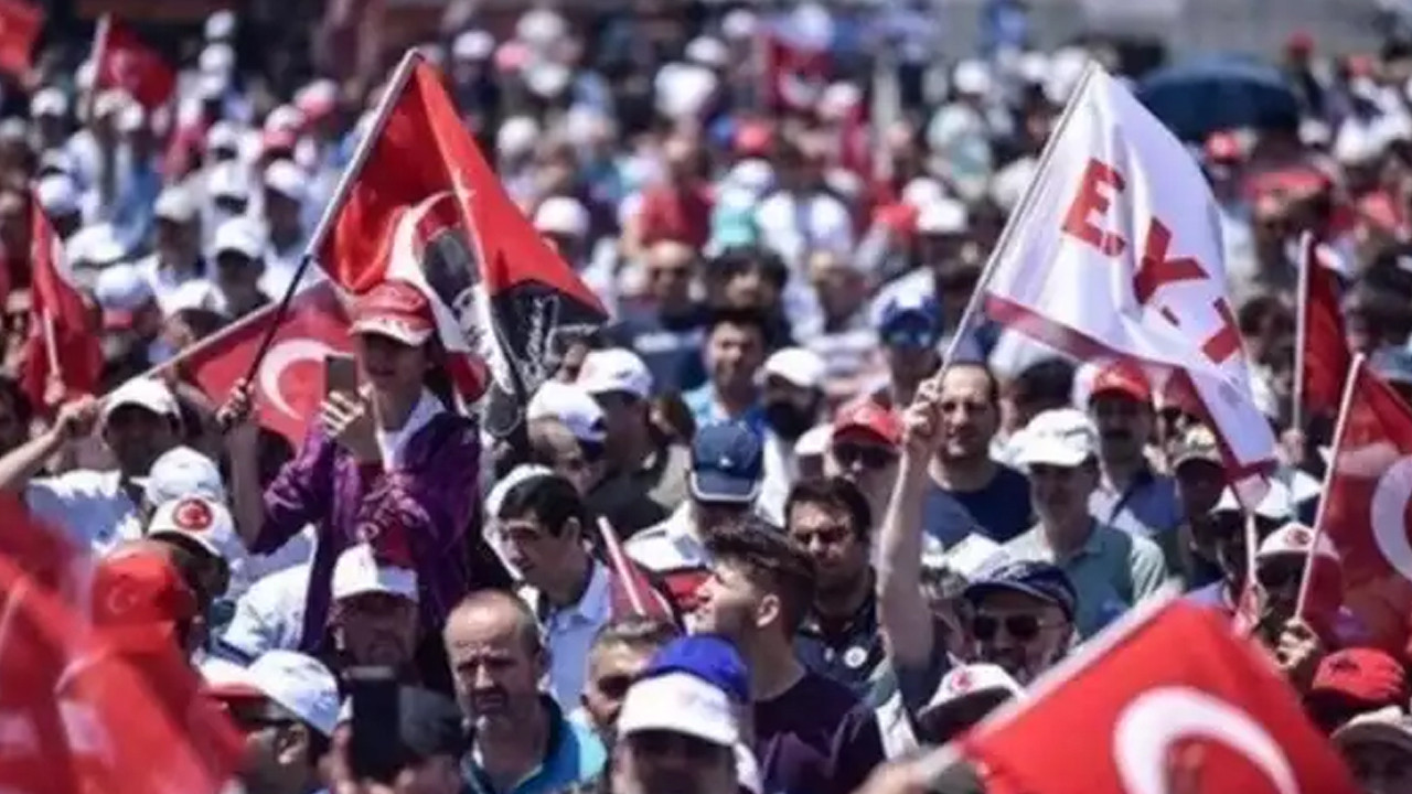 4.5 milyon EYT'liye emeklilik yolu göründü! Uzman isim açıkladı