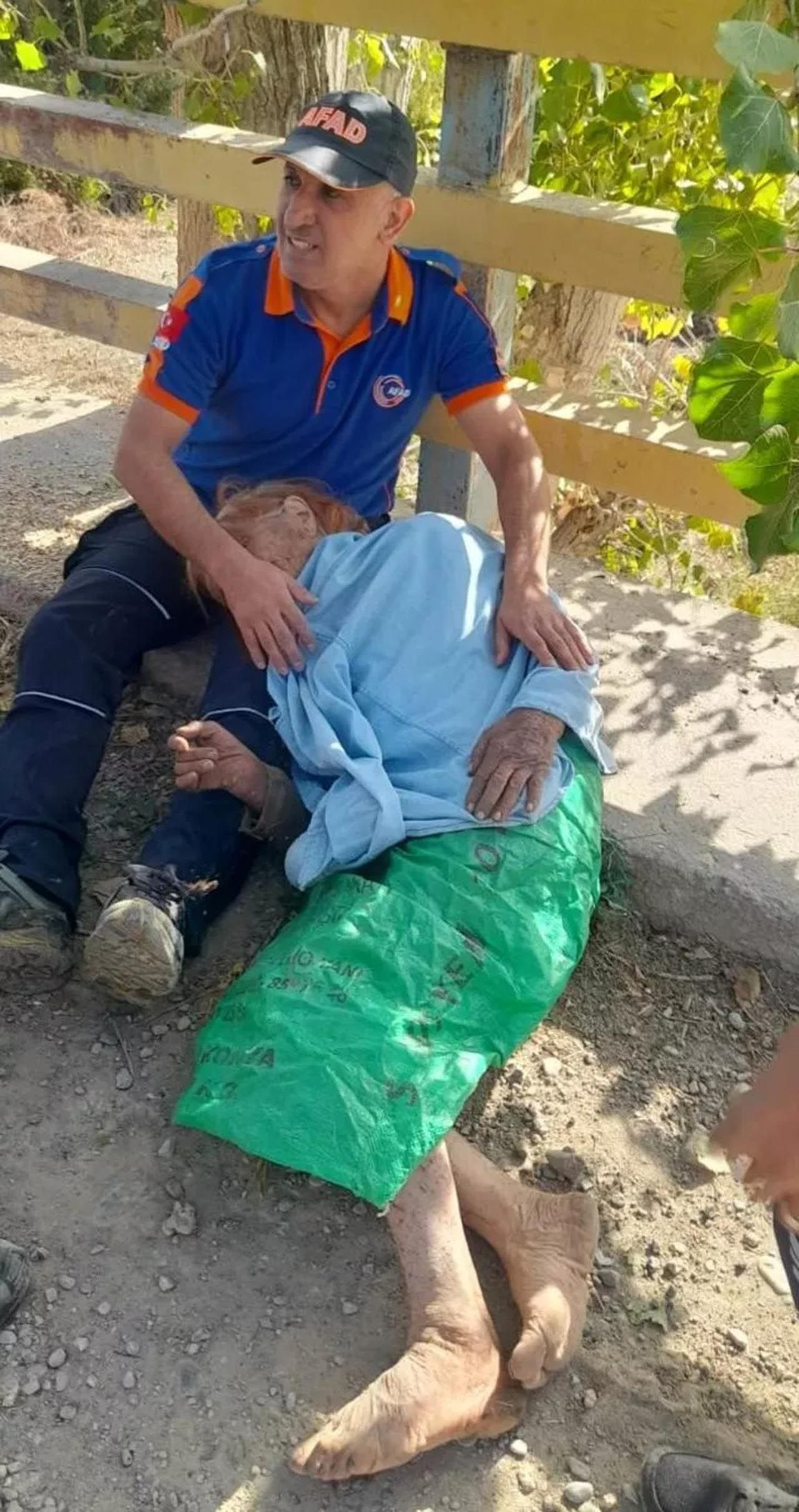 Yürek yakan anlar... Yaşlı kadın içler acısı bir halde bulundu - Resim: 3
