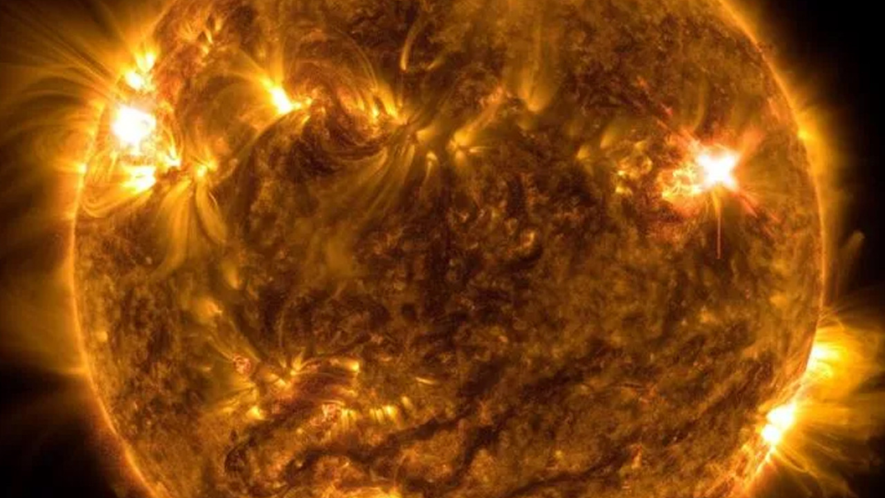 NASA, Güneş’teki dev patlamayı böyle görüntüledi