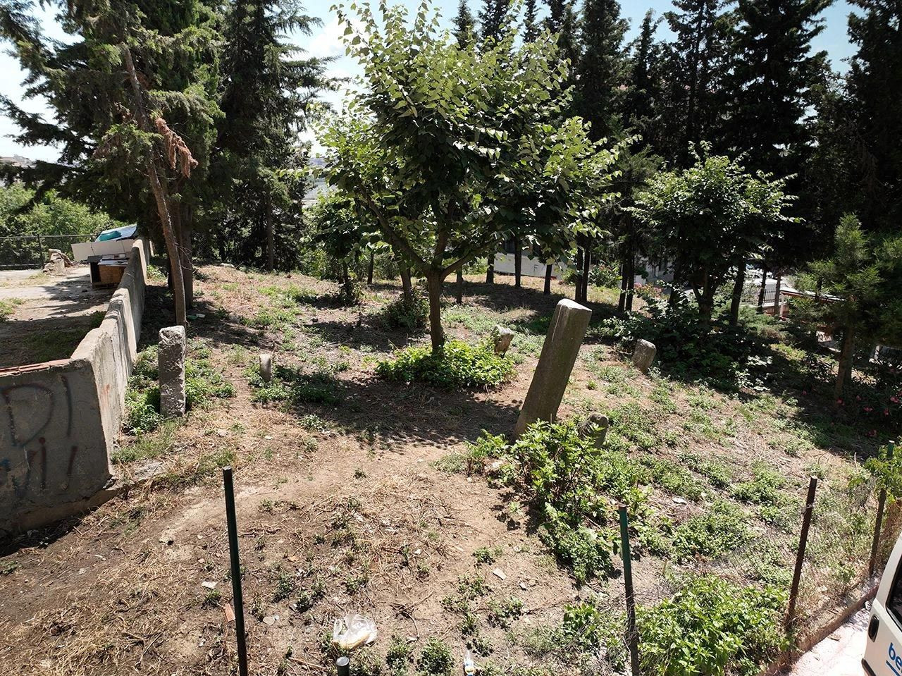 İstanbul'un göbeğindeki isimsiz mezarların sırrı! Sebebi duyanları şaşırtıyor - Resim: 2