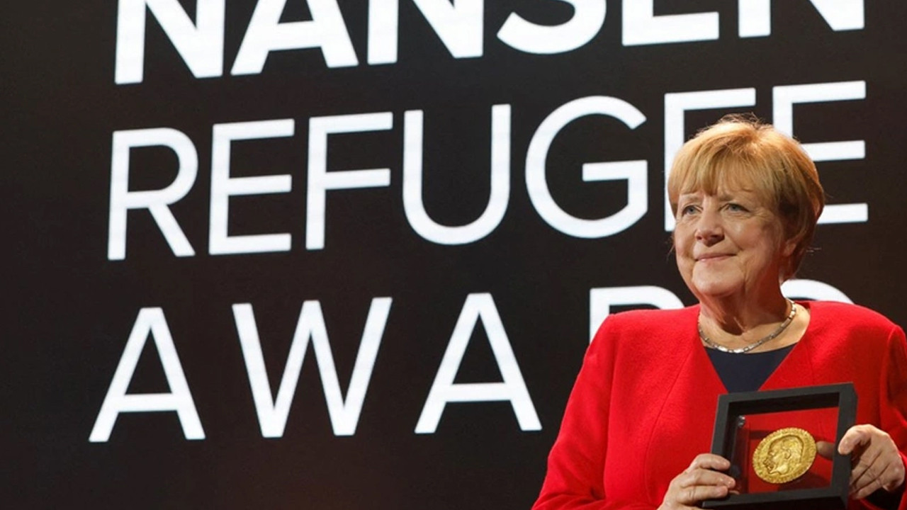 Angela Merkel, Nansen Mülteci Ödülü'ne layık görüldü