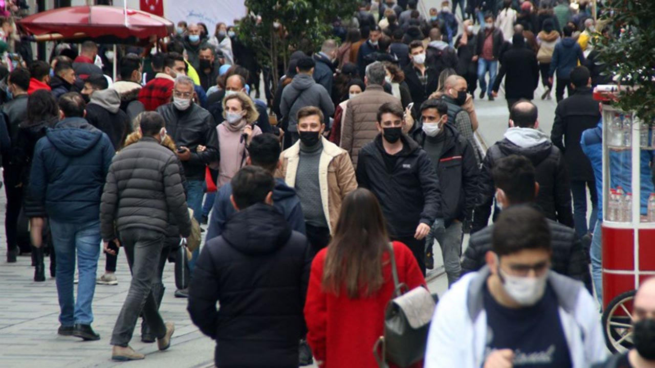 Koronavirüste ''iyi'' senaryo gerçek oldu! Bilim Kurulu üyesinden müjde