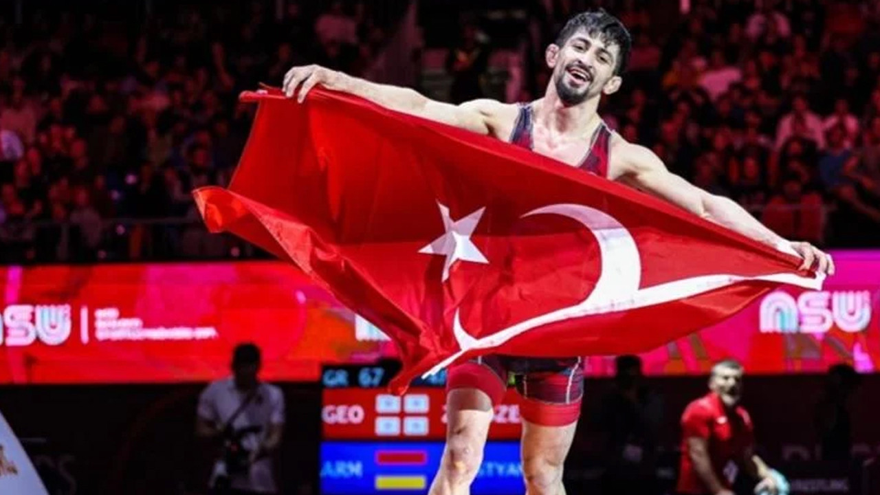 Kerem Kamal dünya şampiyonu oldu