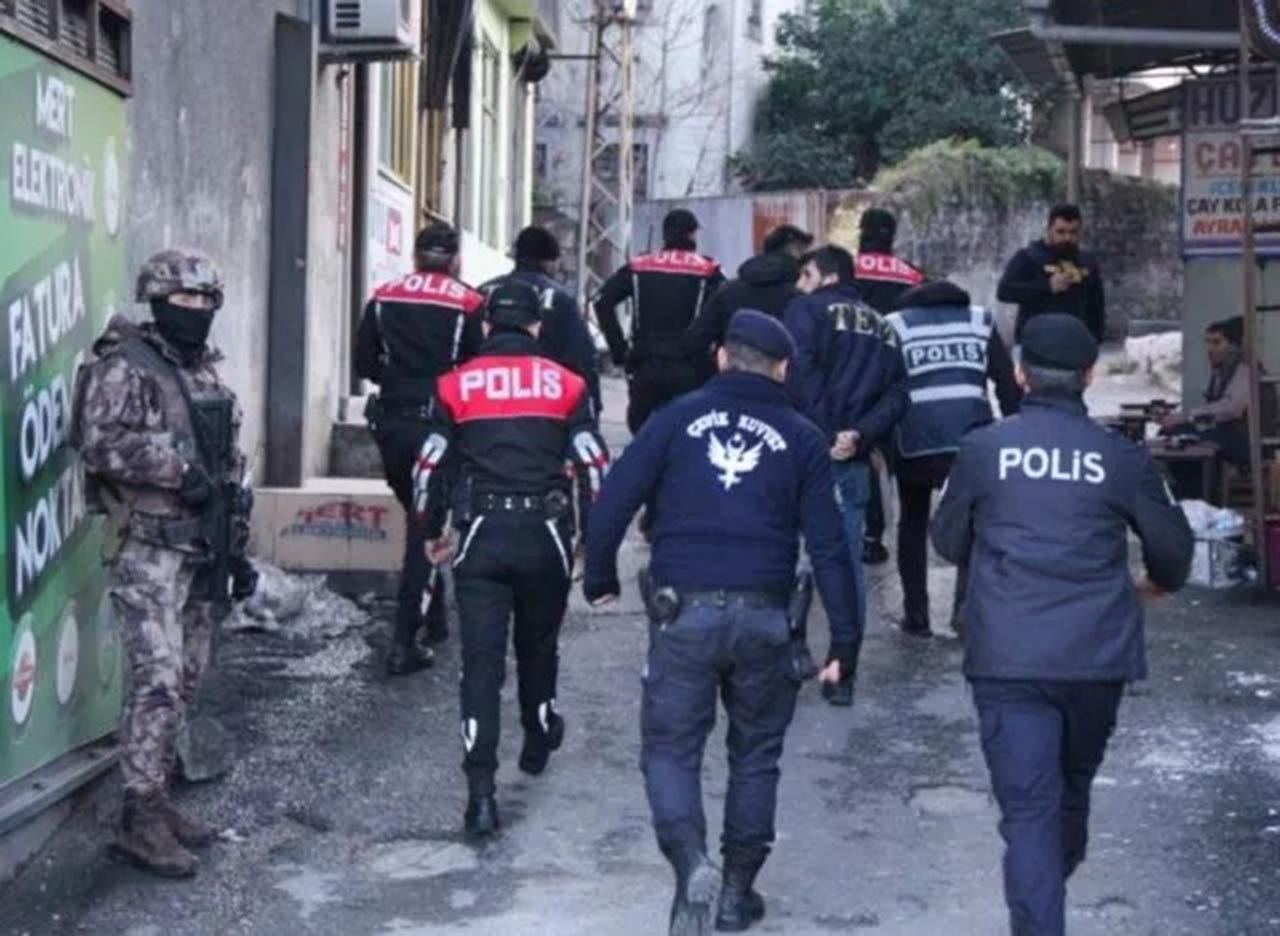 Trabzon'da fuhuş için bu mahalleyi mesken tuttular: Kurdukları sistem herkesi şoke etti - Resim: 4