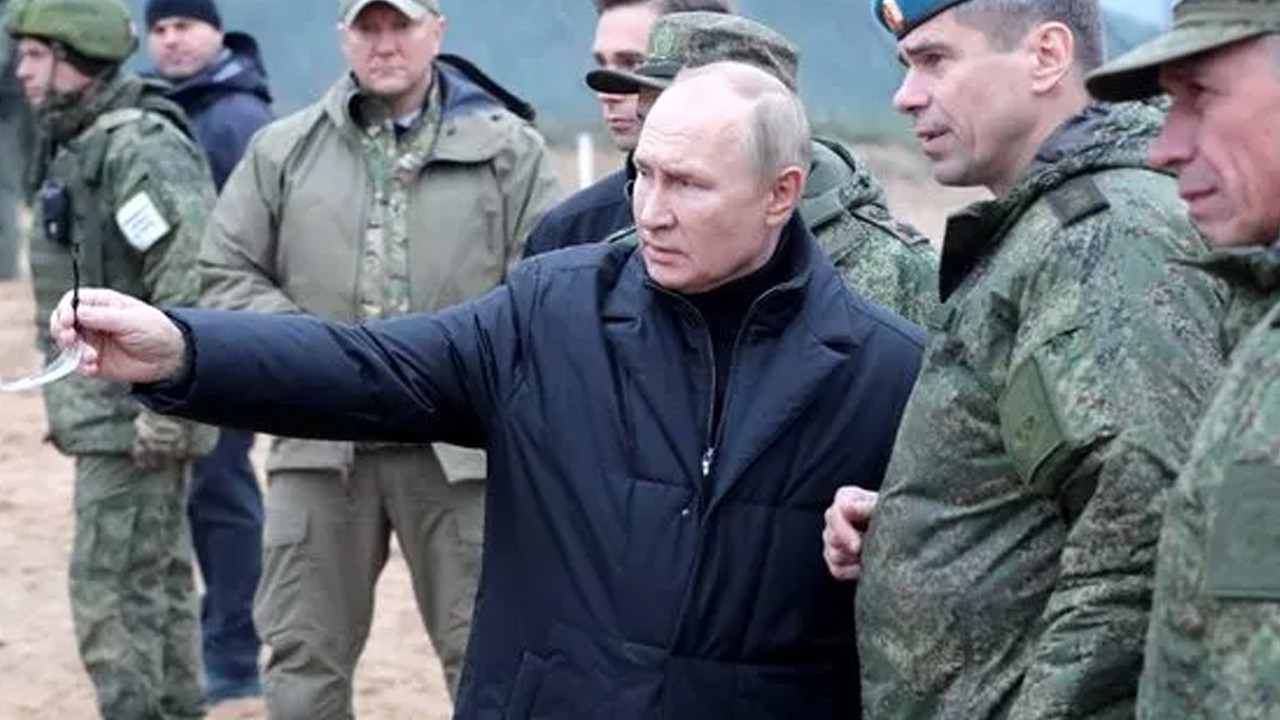 Ukrayna'nın kirli bomba kullanacağı iddiasına Putin'den yanıt