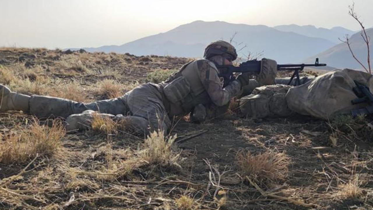 PKK'ya ağır darbe! Dağ kadrosuna 10 çizik daha atıldı