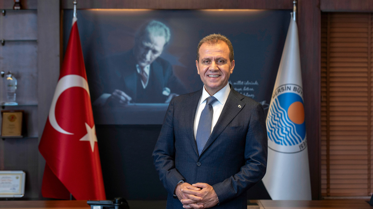 Mersin Büyükşehir Belediye Başkanı Seçer'den 29 Ekim Cumhuriyet Bayramı mesajı