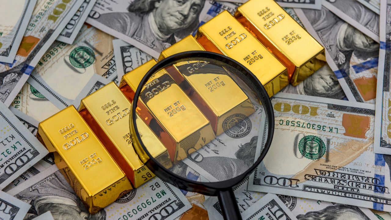Dolar, Euro ve altın zirveye koşuyor