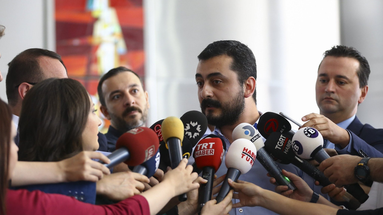 ''Açlık=RTE'' diyen  Erdem'e Cumhurbaşkanına hakaretten dava