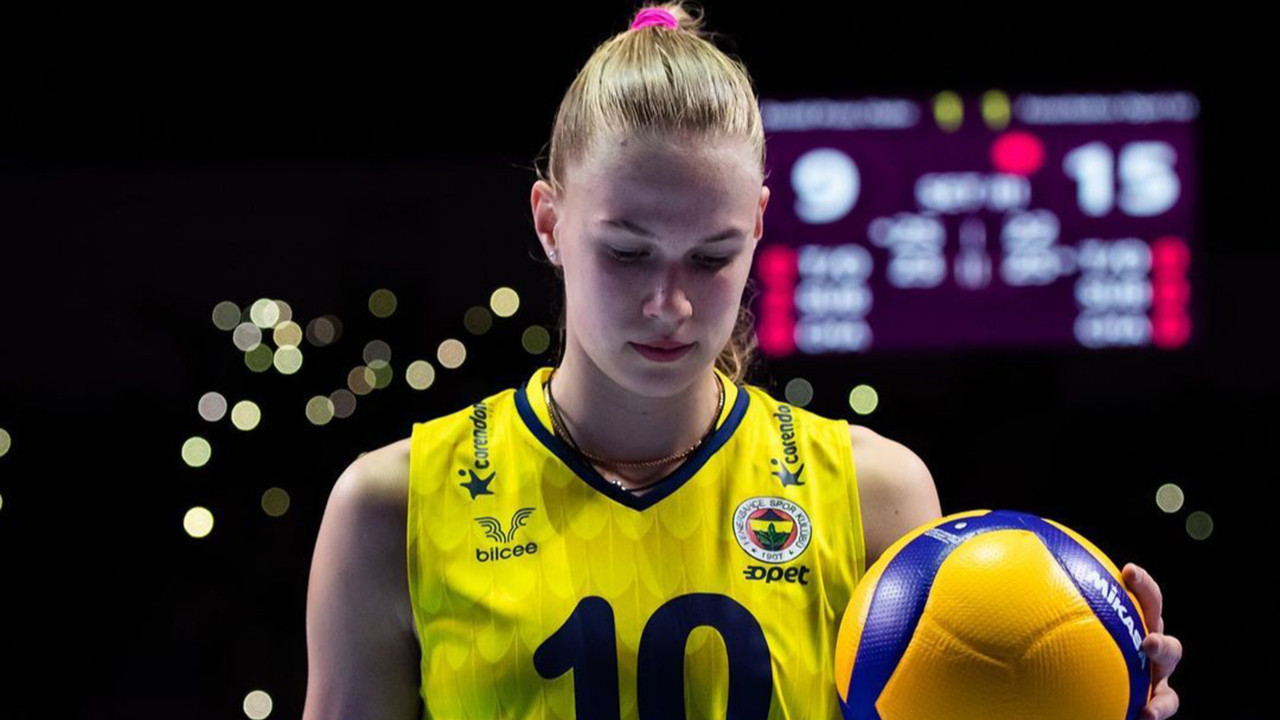 Fenerbahçe'nin güzeli için ''evlilik teklifi yarışı''na girdiler!
