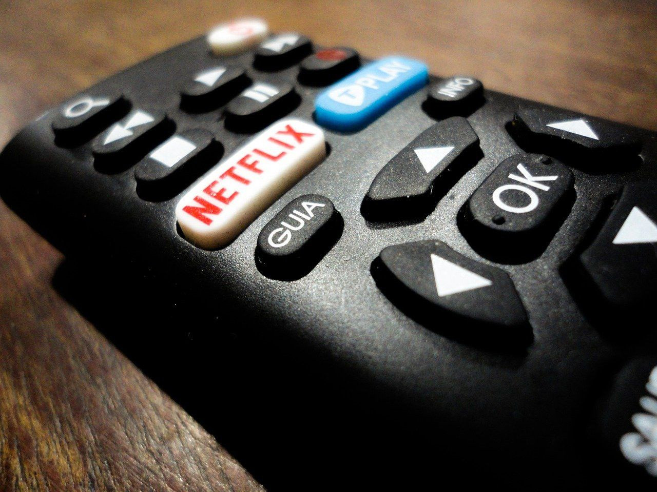Netflix ''şifre paylaşanlar'' için harekete geçti: Ev adresleri tek tek tespit edilecek!