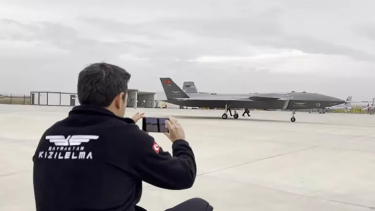 İnsansız savaş uçağı Kızılelma bir testi daha geçti