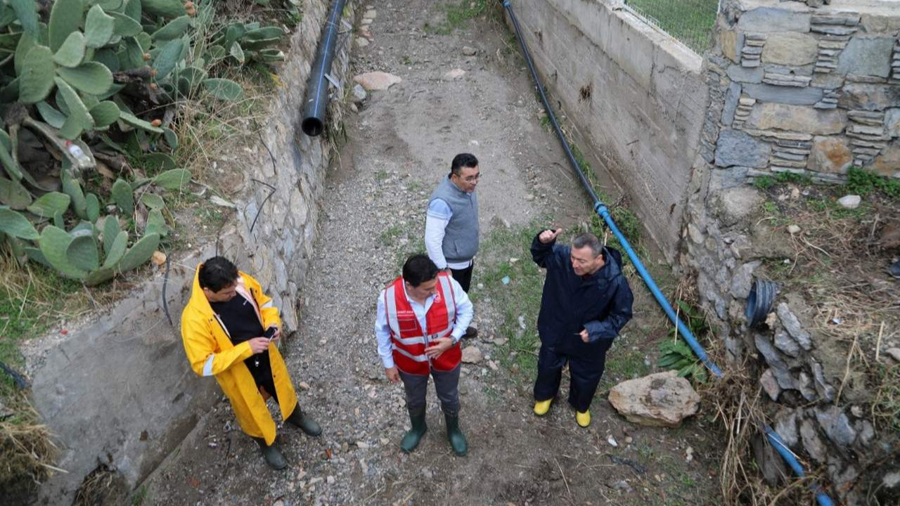 Bodrum Belediye Başkanı Aras Yağış Boyunca Sahadaydı