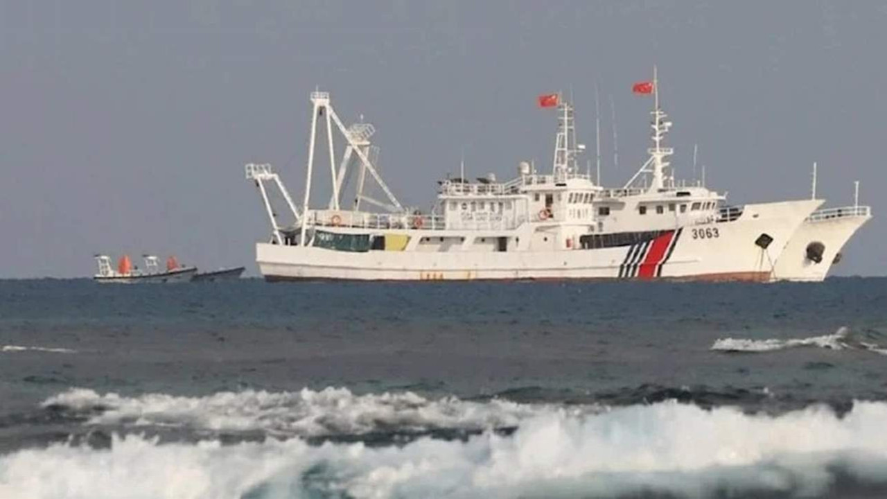 Çin gemileri Japon kara sularında