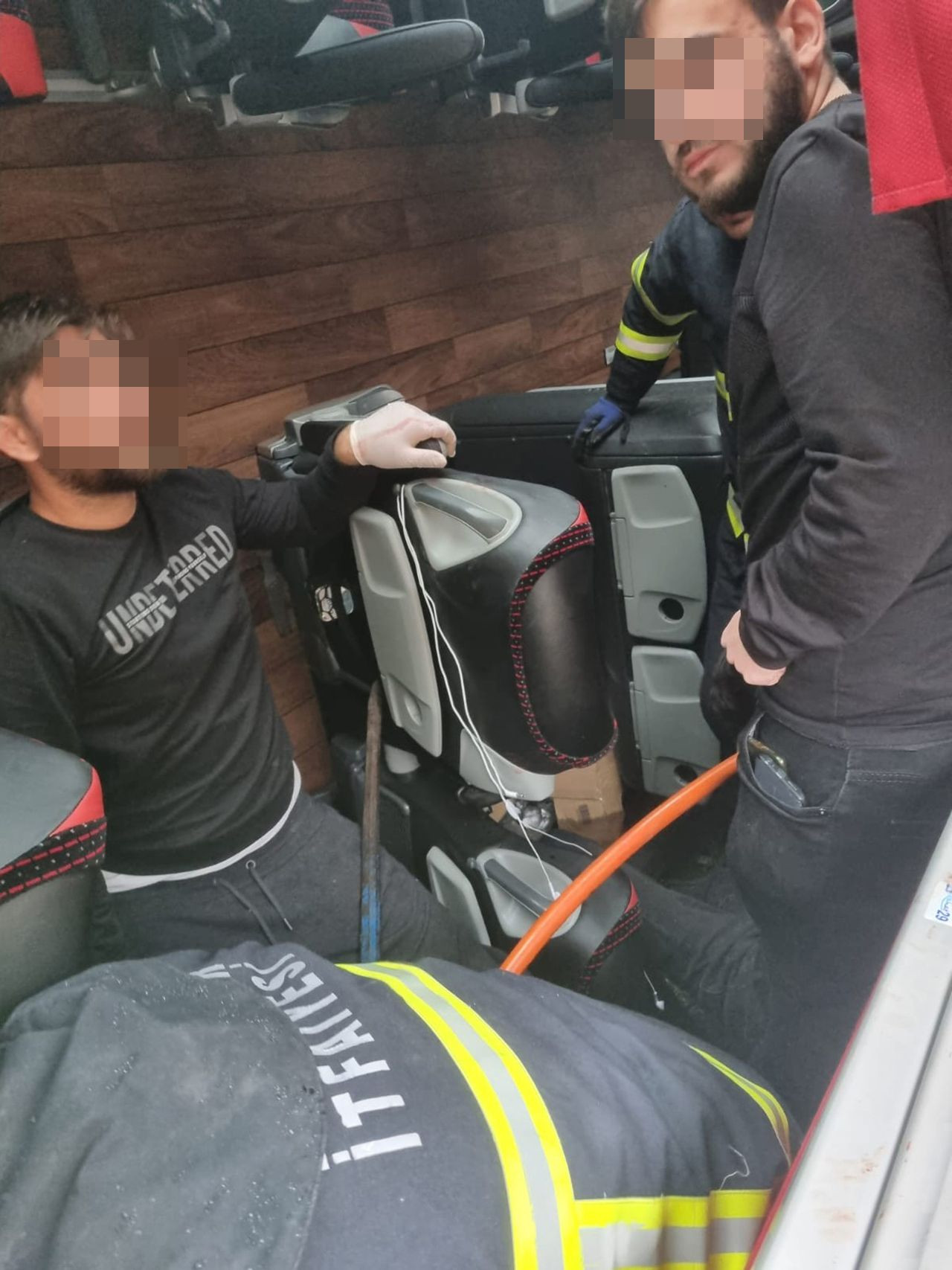 Yine bir yolcu otobüsü kabusu! Çok sayıda yaralı var - Resim: 4